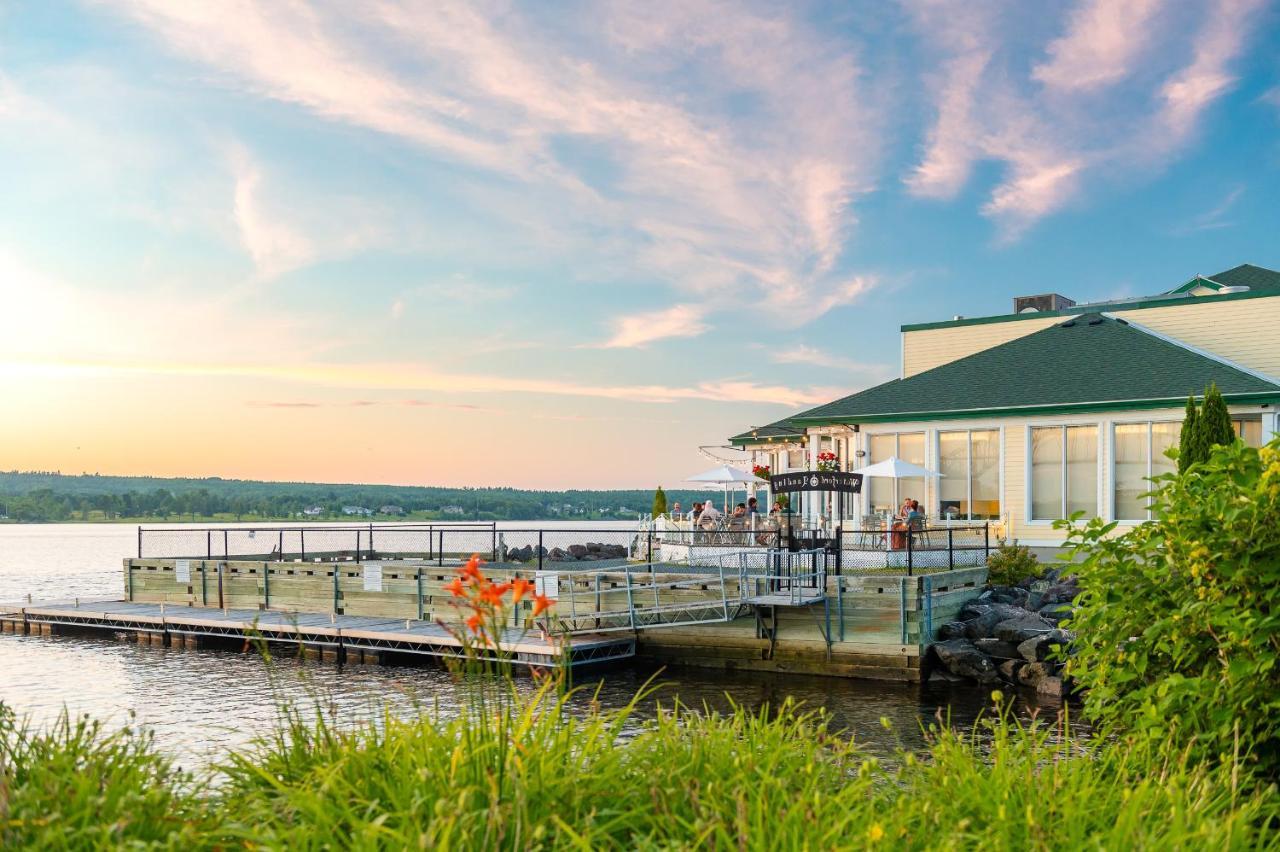 Rodd Miramichi Hotel Exterior photo