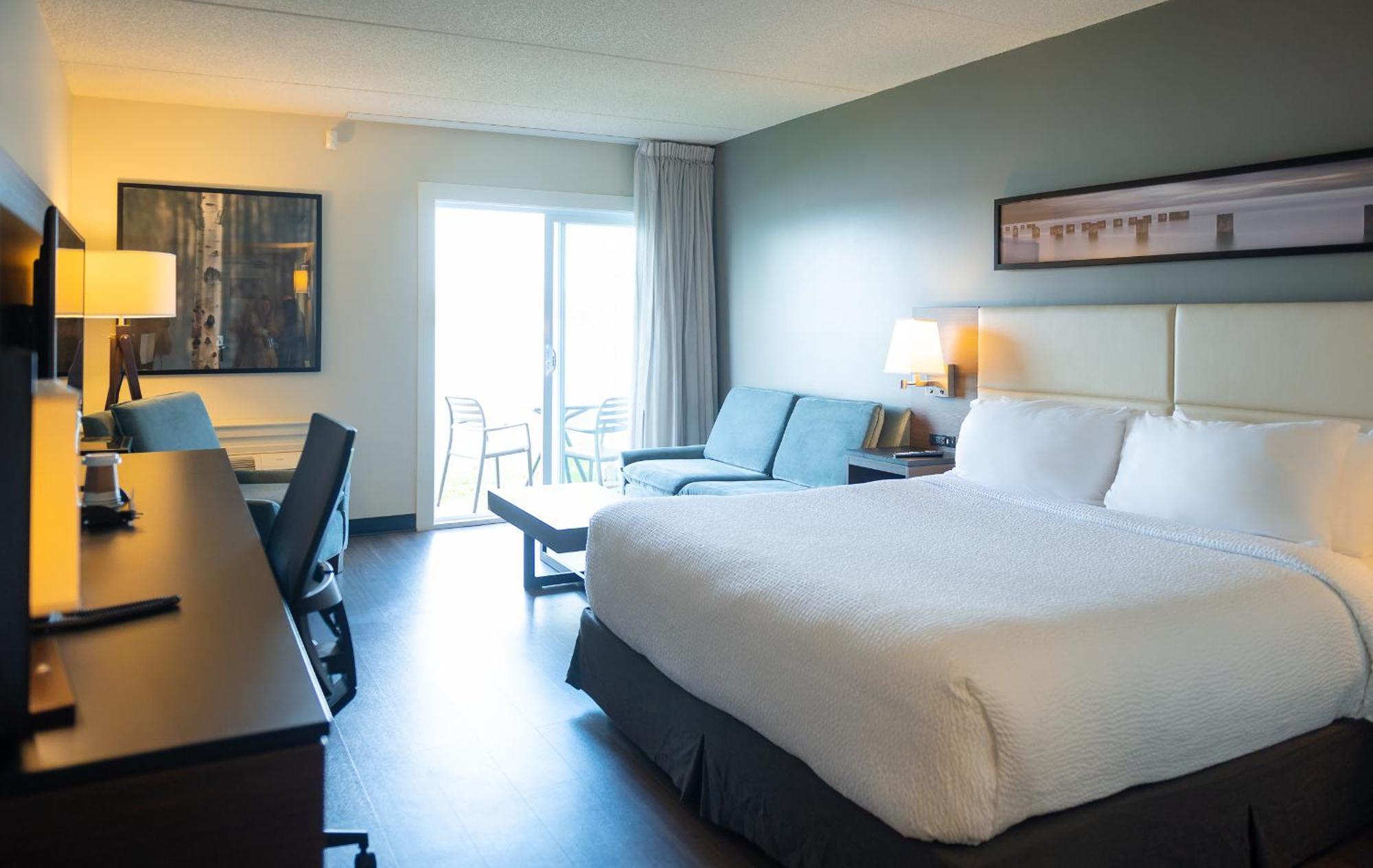 Rodd Miramichi Hotel Exterior photo